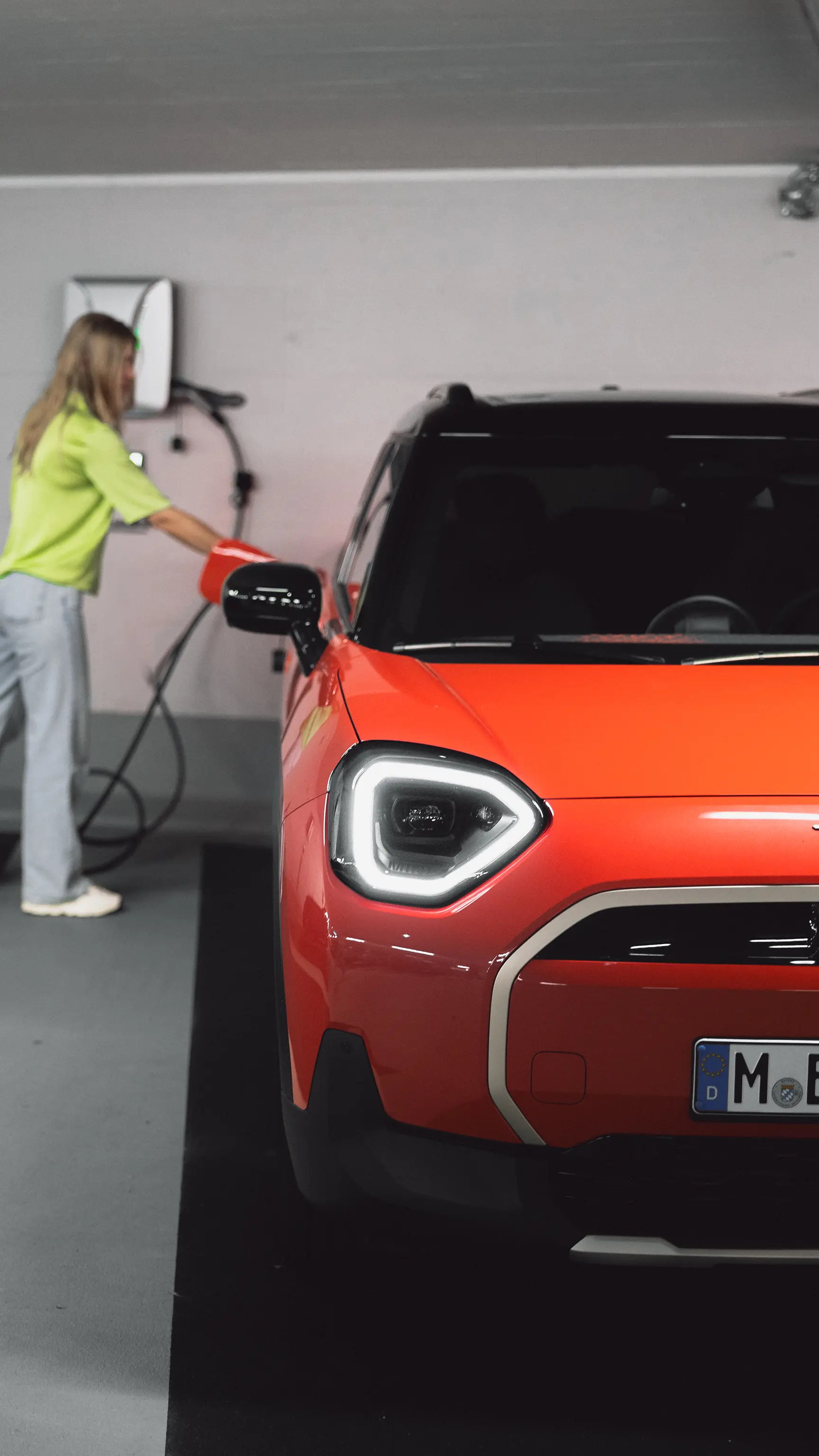 MINI Aceman 100% eléctrico - Carga