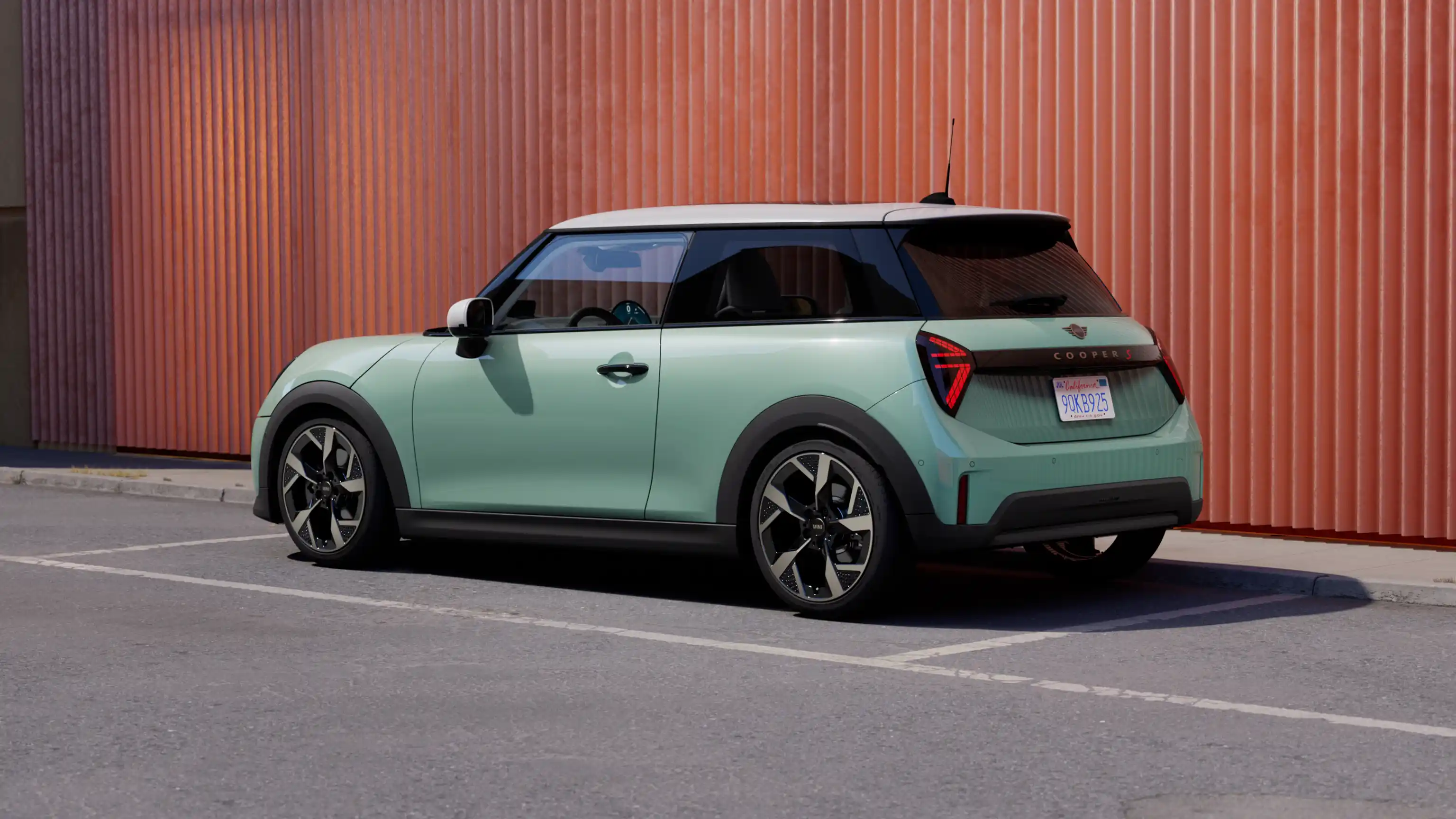 MINI Cooper 3 puertas - Vista trasera del lado derecho
