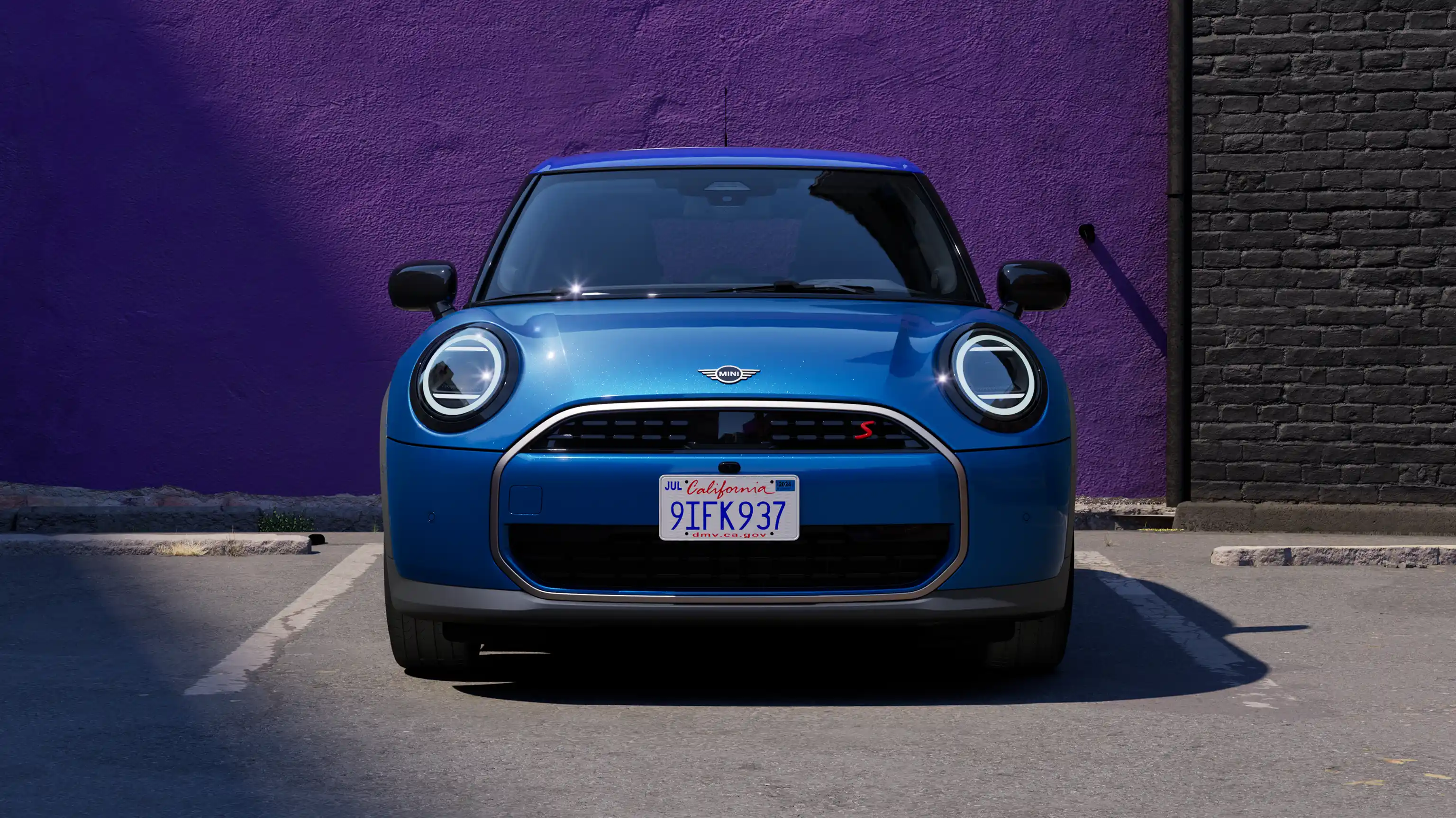 MINI Cooper 5 puertas - Diseño icónico