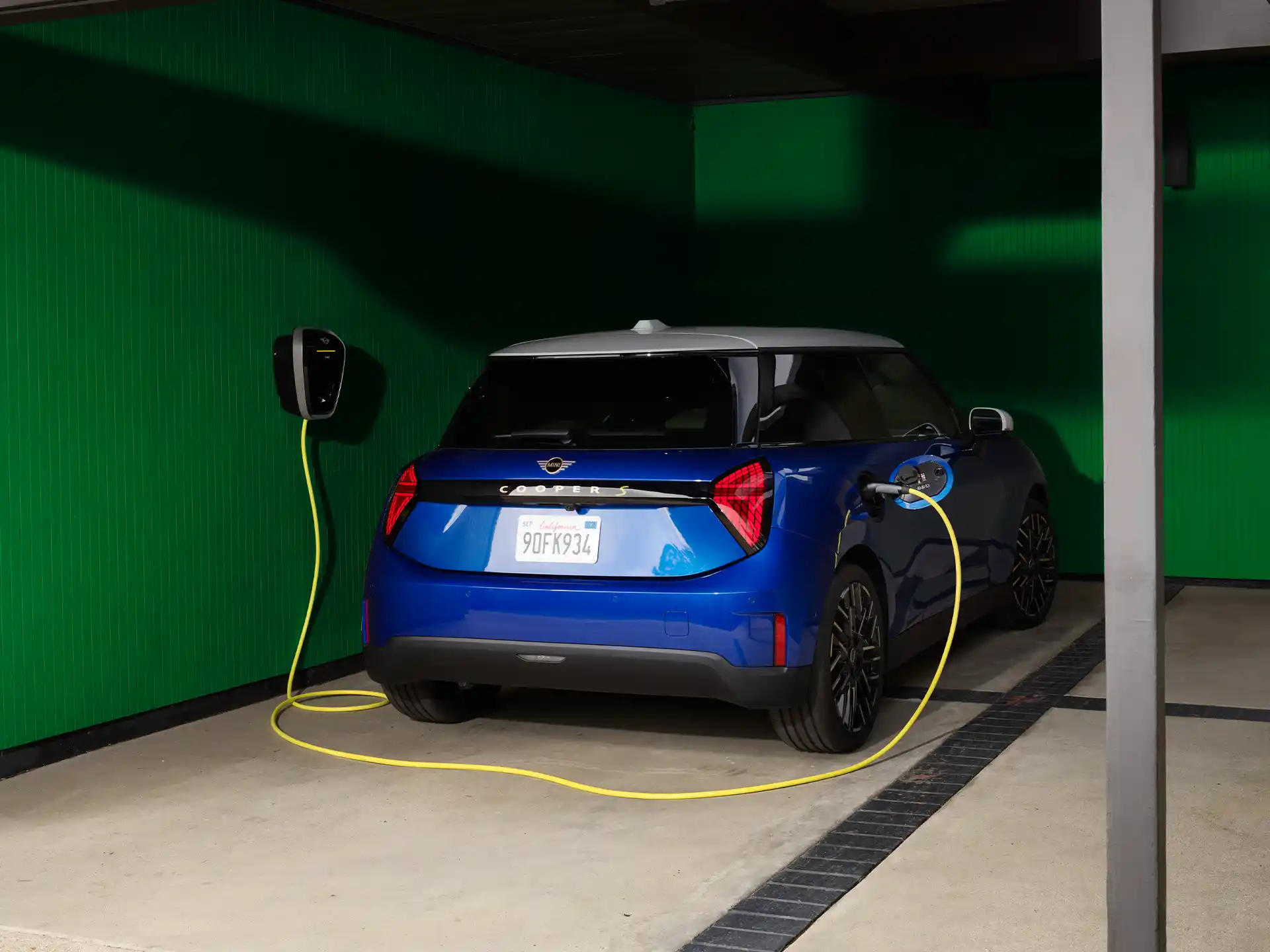 MINI Cooper 100% eléctrico - Carga en casa