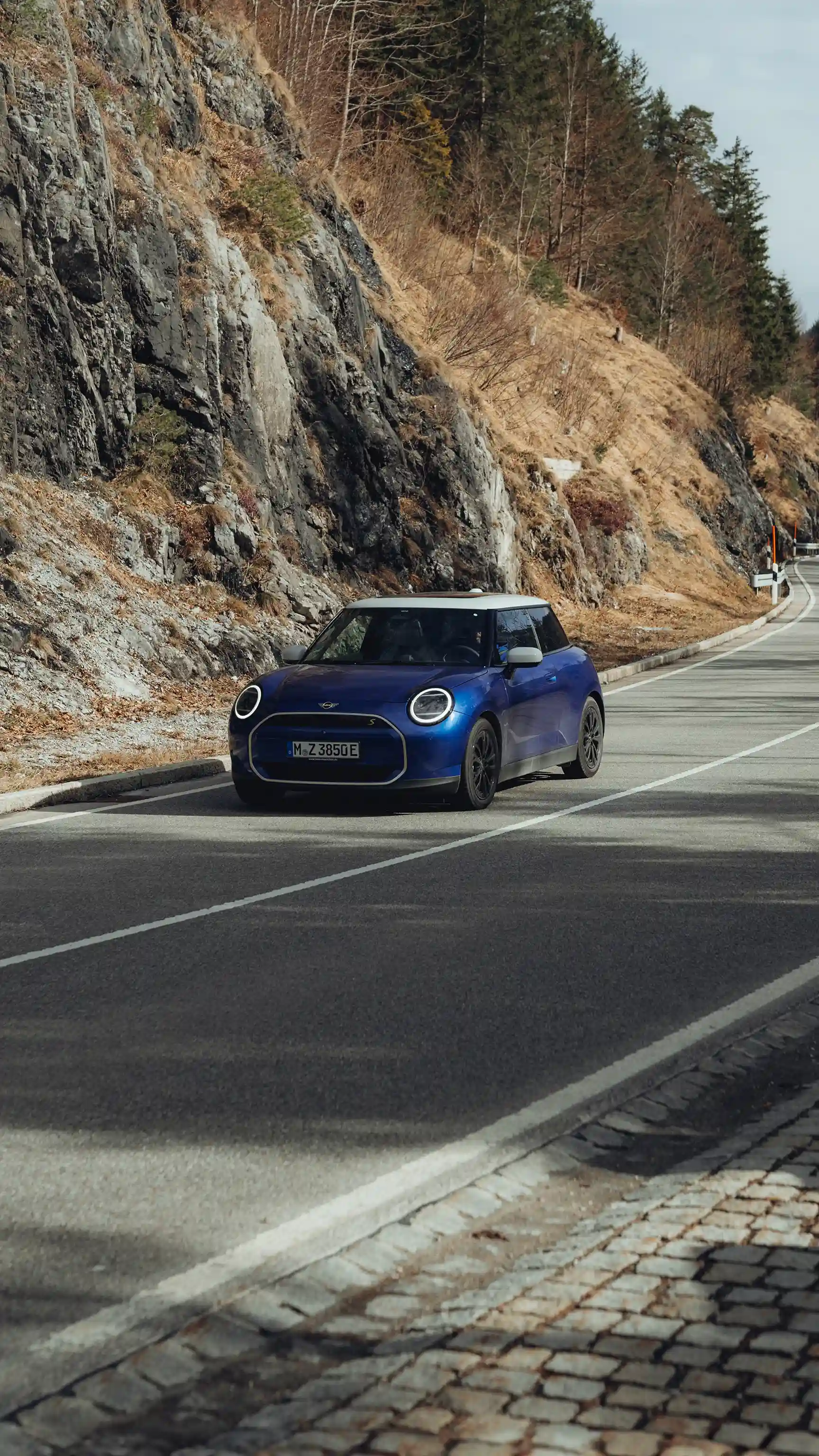 MINI Cooper 100% eléctrico - Driving Assistant