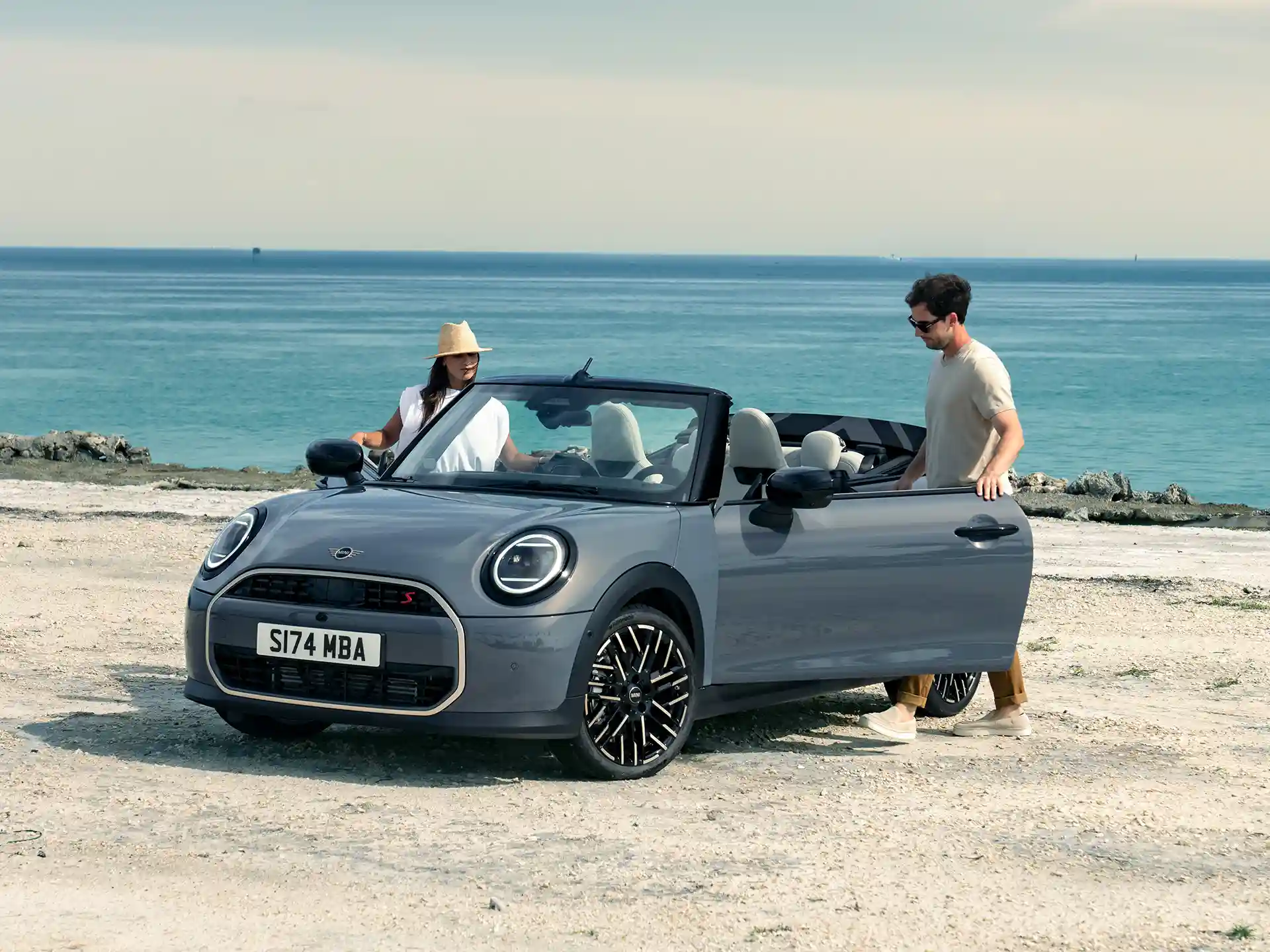 MINI Cooper Cabrio - Presentación de características y funciones