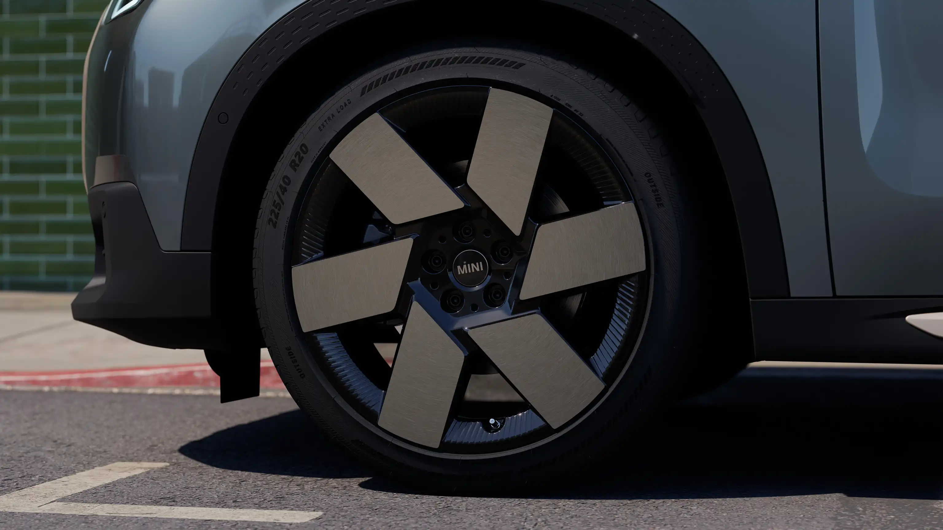MINI Countryman 100% eléctrico - Vídeo de ruedas