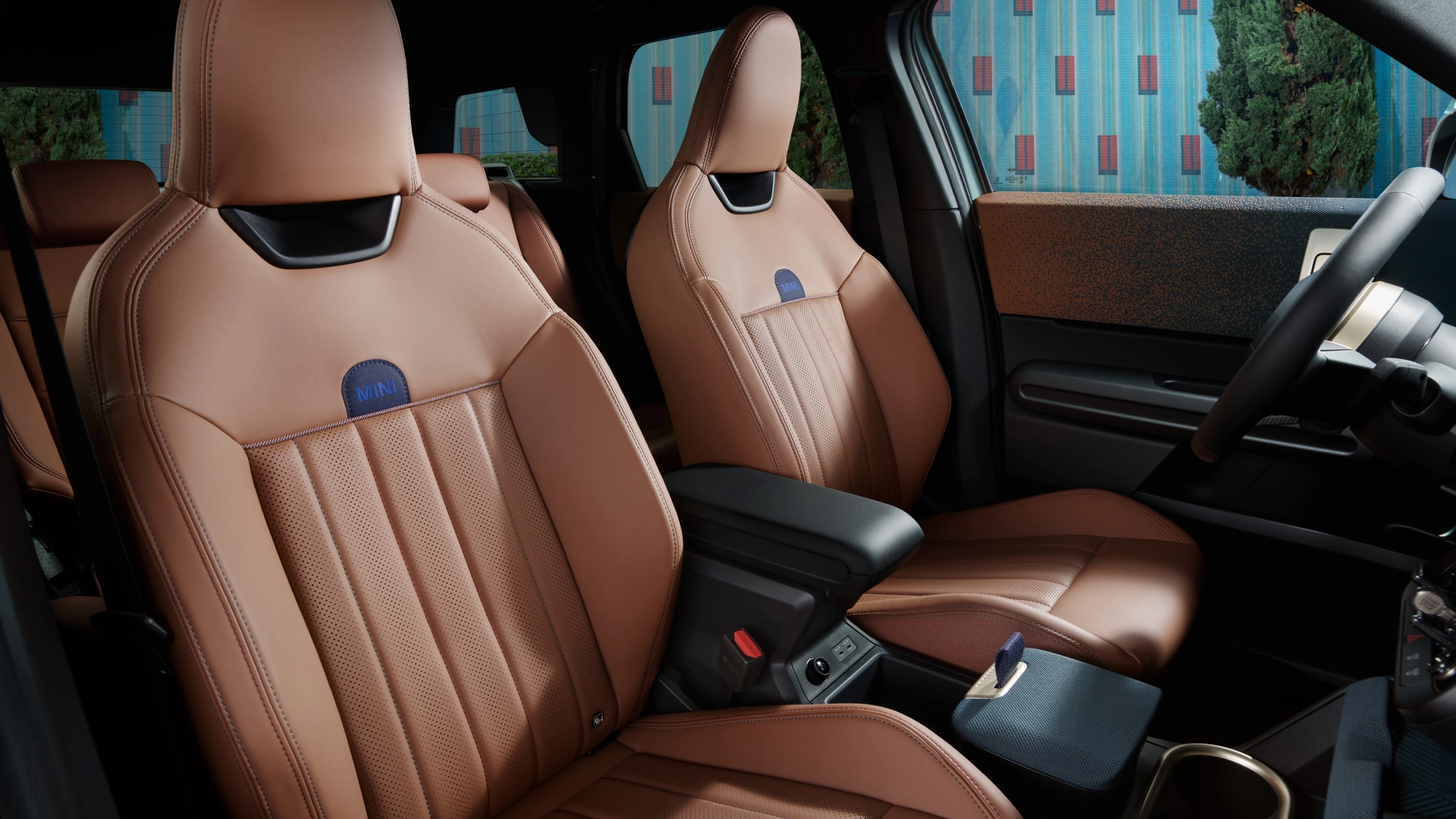 MINI Countryman - interior - asientos delanteros marrones