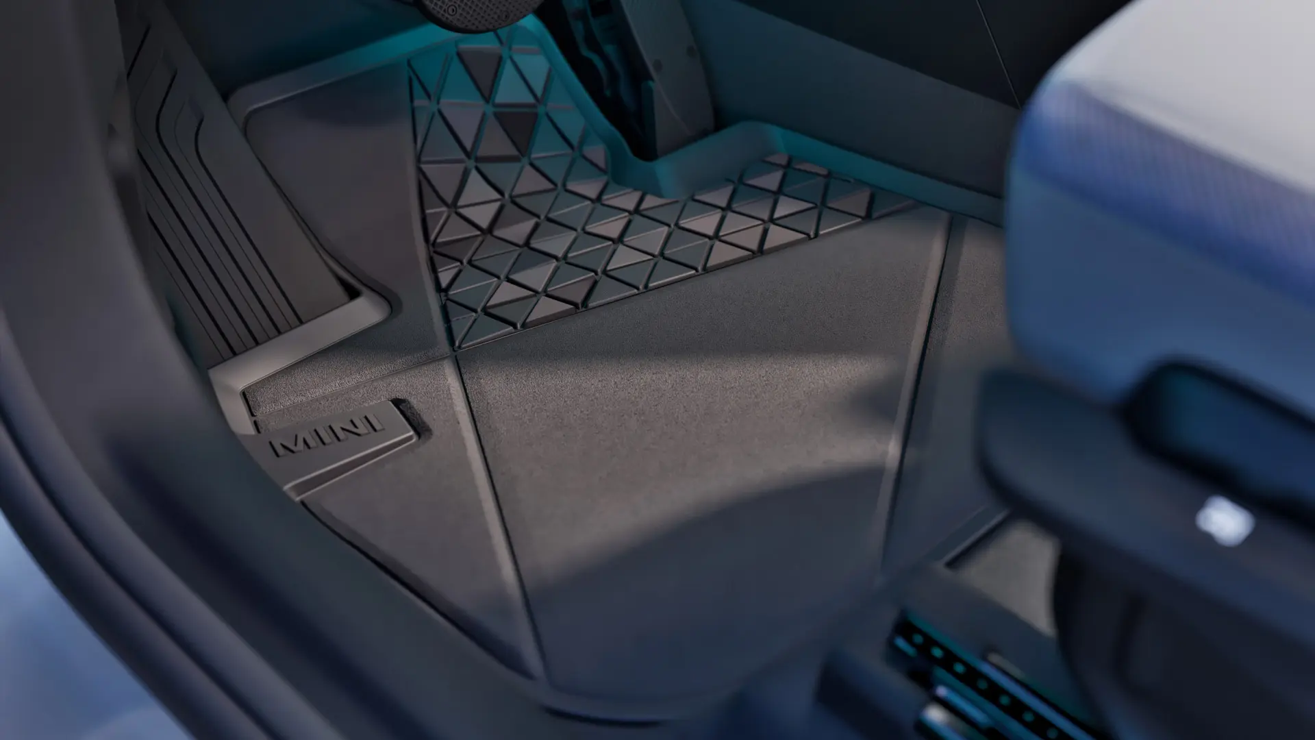 Alfombrilla negra para todo tipo de clima MINI, resistente y a medida, con el logotipo de MINI.