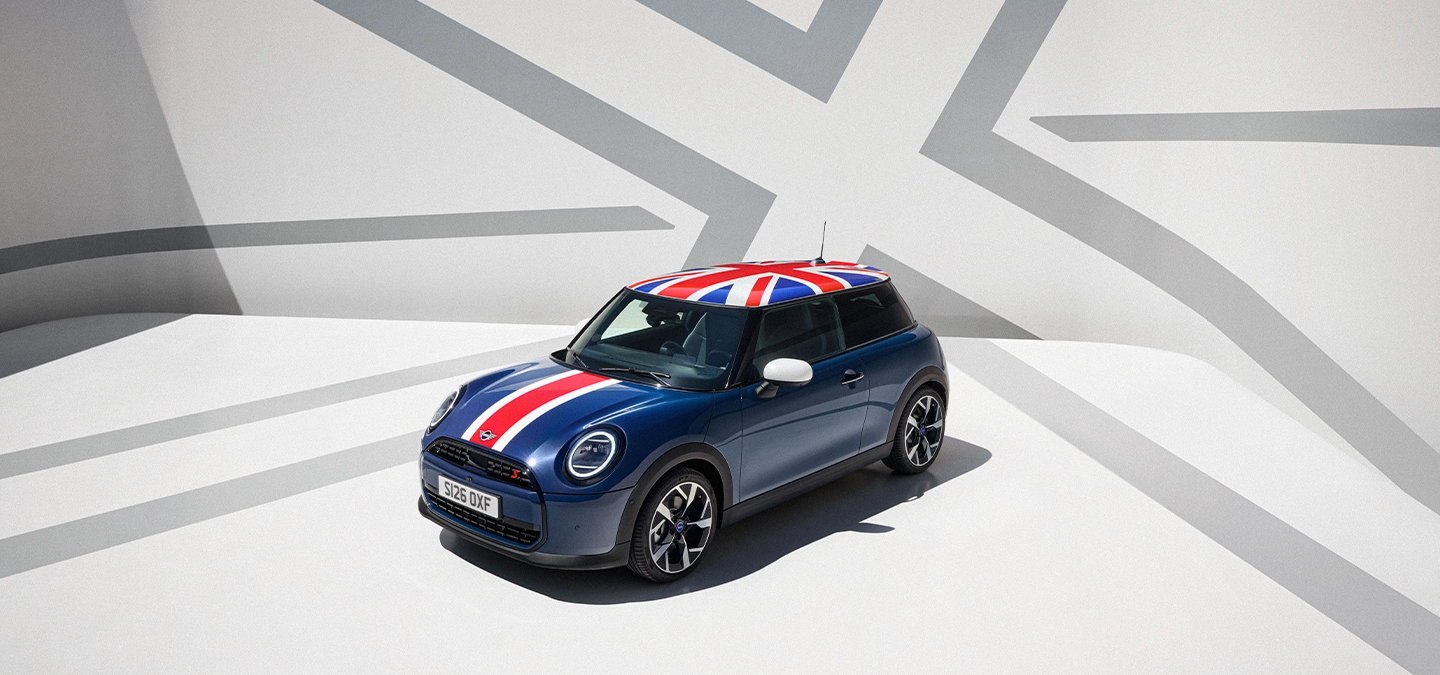 Vista completa del MINI Cooper Oxford Edition.