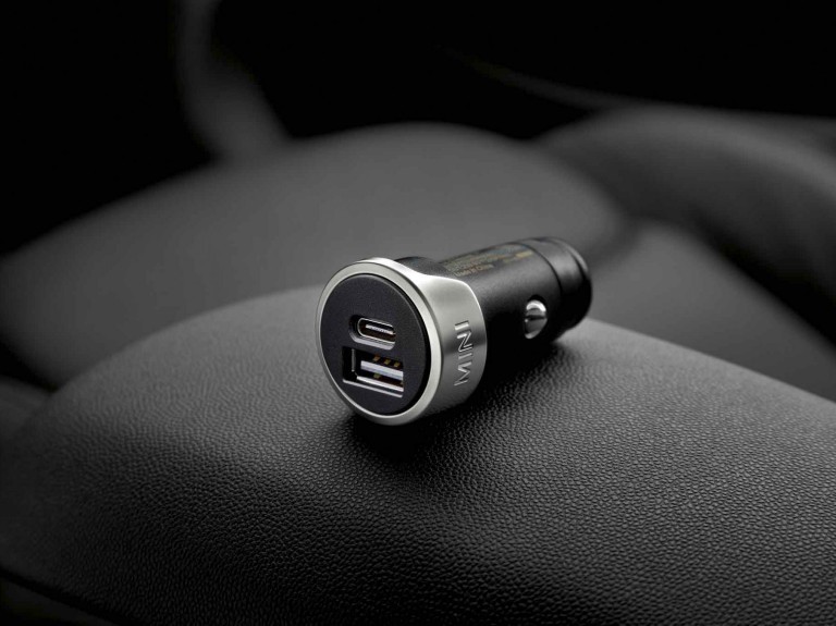 Accesorios MINI – Adaptador de carga USB dual MINI, tipos A y C