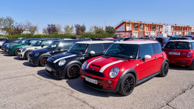 Parking exclusivo clientes MINI