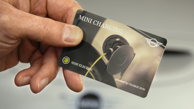 mini electromobility - carga - tarjeta de carga