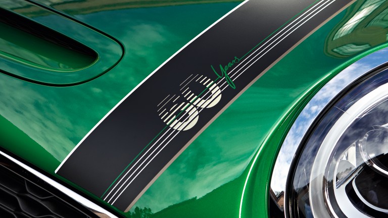 MINI 60 Aniversario - franjas del capó - negro con detalles en blanco