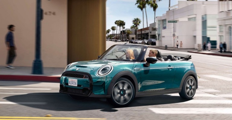 MINI Cabrio Seaside Edition