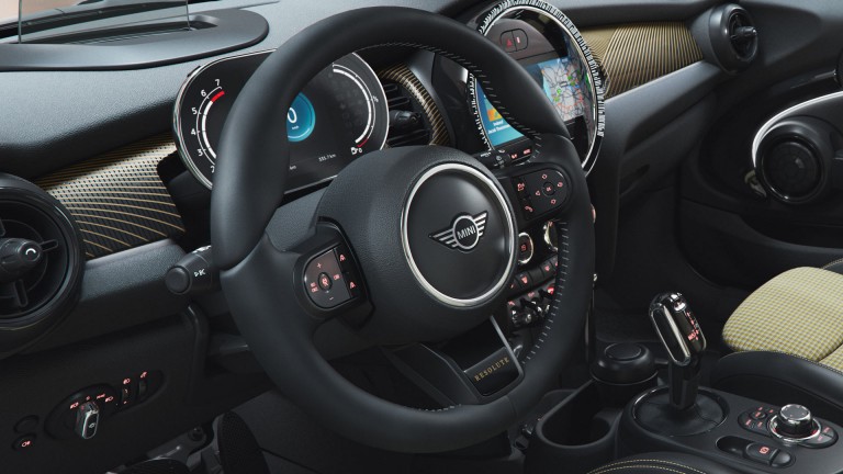 MINI Resolute Edition – volante – diseño Resolute