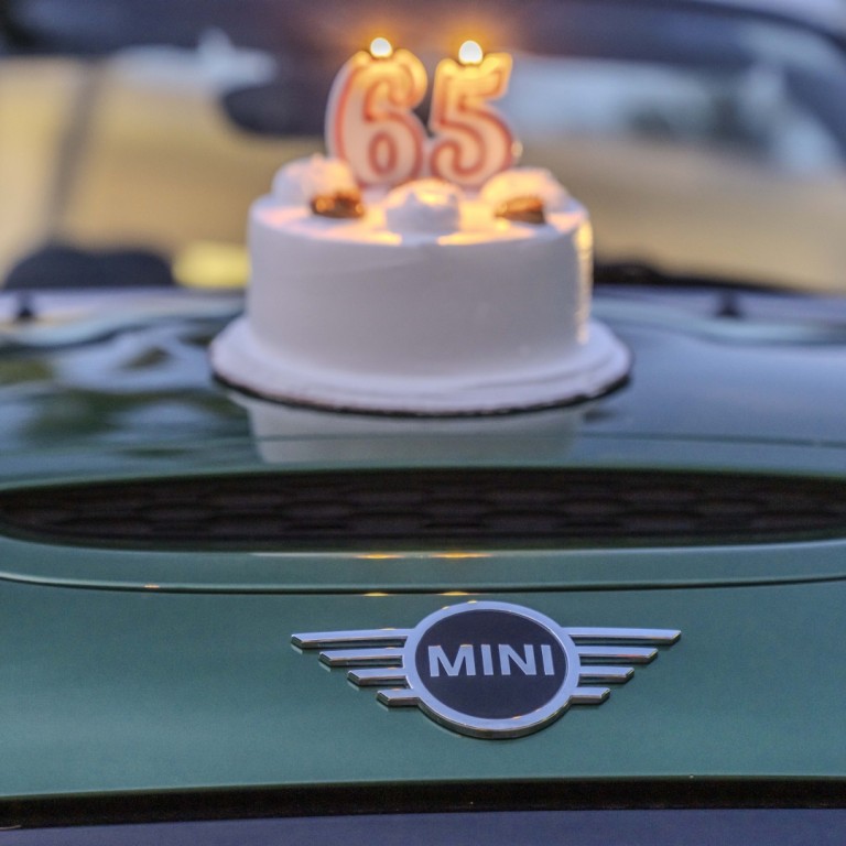 MINI cumple 65 años