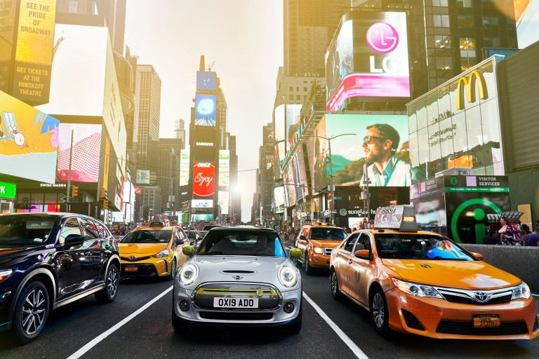 MINI en el Salón del Automóvil IAA de 2019 en Frankfurt