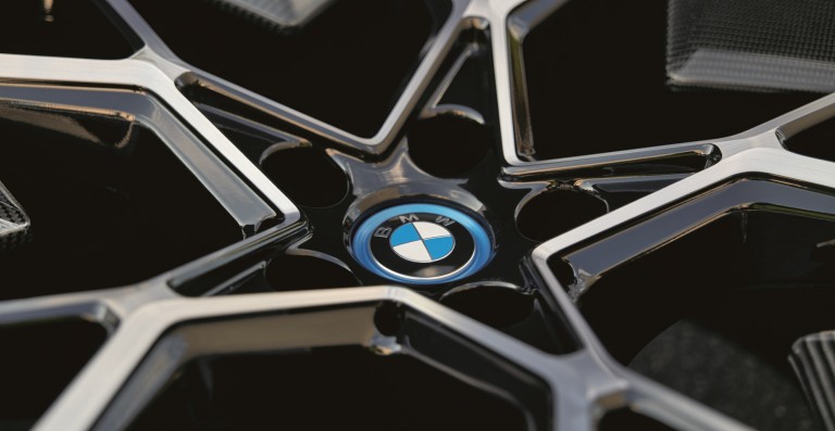 BMW llantas sostenibles