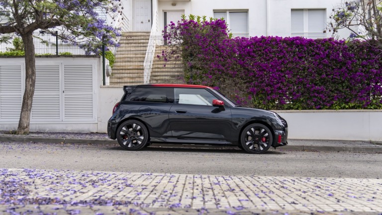 MINI JCW exterior