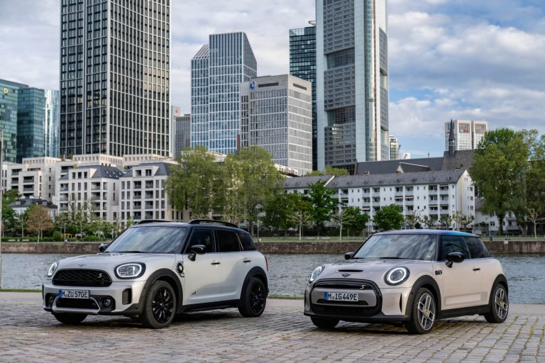 MINI Cooper SE Countryman ALL4 y MINI Cooper SE
