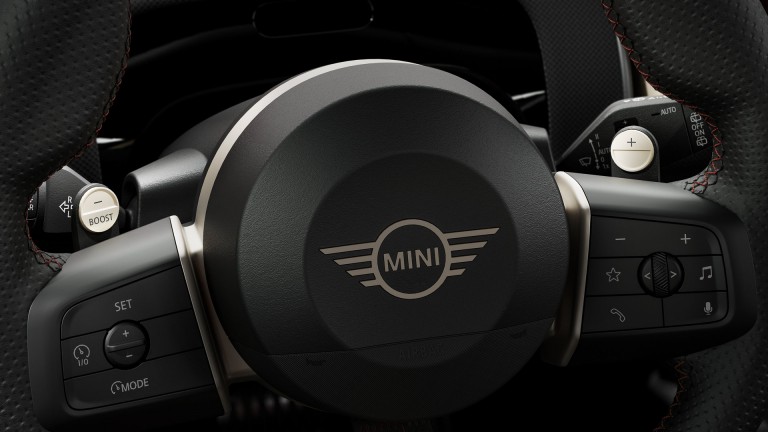 MINI Countryman 100% eléctrico - interior - volante